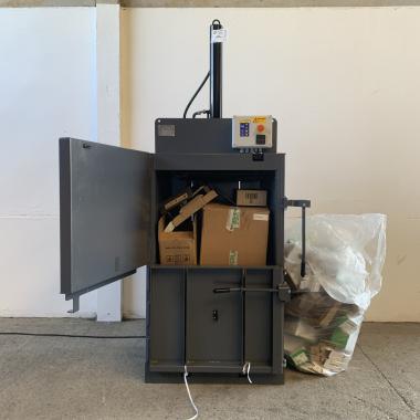 Compacteur de déchets de métal presse pour boîtes en papier PET emballeur  de foin Presse à balles - Chine Presse à balles hydraulique, presse à balles
